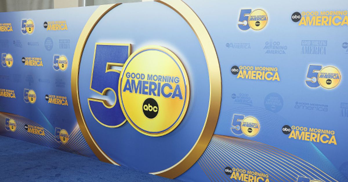 ‘Good Morning America’ Panel Visibly Blown Away As Gas Prices Hit Five-Year December Low Under Trump ‘Good Morning America’ Panel Visibly Blown Away As Gas Prices Hit Five-Year December Low Under Trump