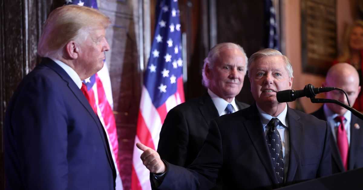 Trump Spoke to Lindsay Graham Shortly Before His Death, Offers Glowing Praise for Late Republican