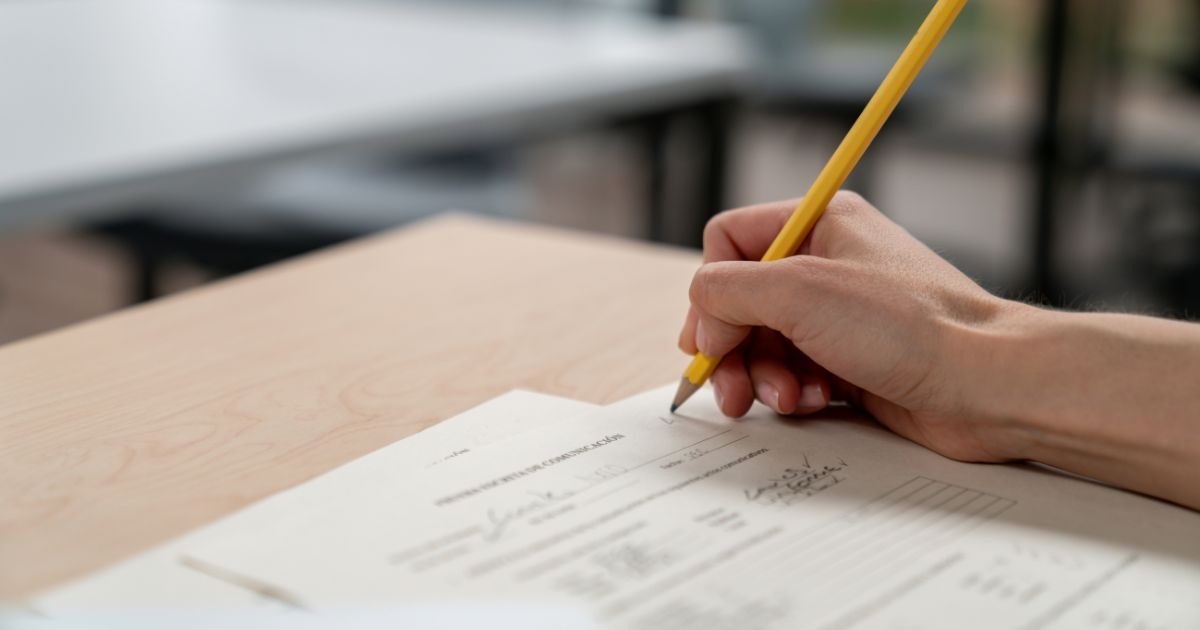 Ivy League Professor Discovers Massive AI Cheating After Making Students Take Final In-Person Ivy League Professor Discovers Massive AI Cheating After Making Students Take Final In-Person