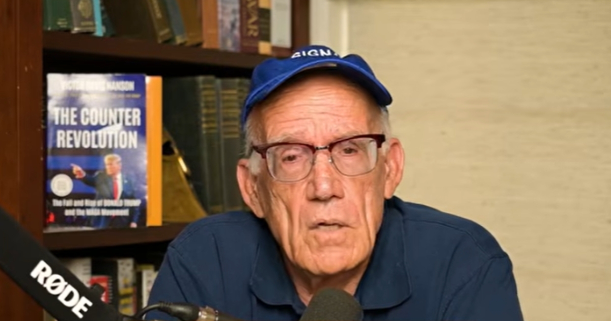 Victor Davis Hanson discusses the potential creation of a third party by Tucker Carlson on Aug. 13, 2026.