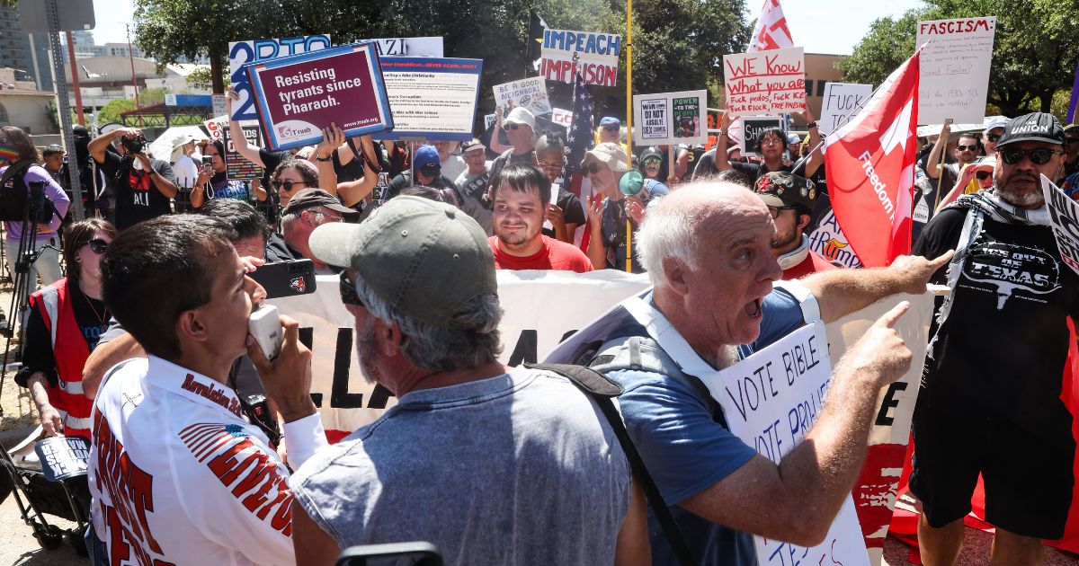 Antifa Thugs Attack Christian Street Evangelist Outside GOP Event Antifa Thugs Attack Christian Street Evangelist Outside GOP Event