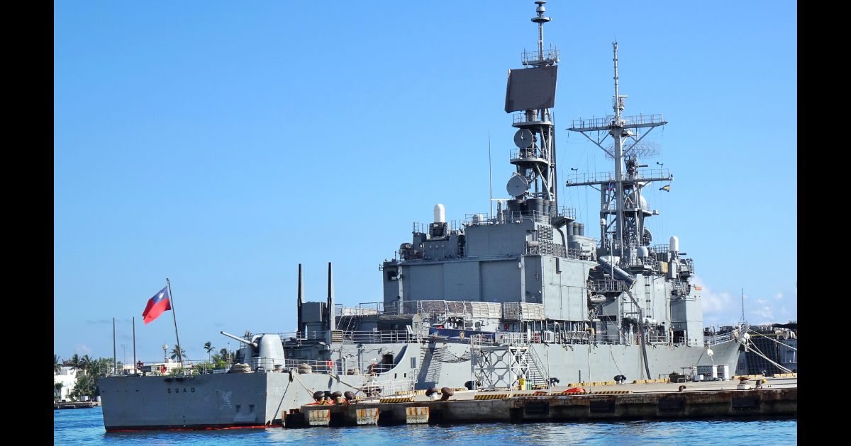 A guided missile destroyer of the Taiwan navy sits anchored in Kaohsiung Port in Kaohsiung, Taiwan on June 2, 2019.